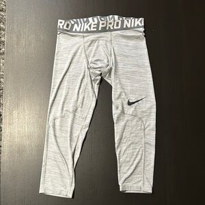 Nike Pro 3/4 Leggings